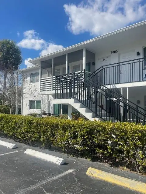 1005 SE 15th Street #5D, Fort Lauderdale, FL 33316
