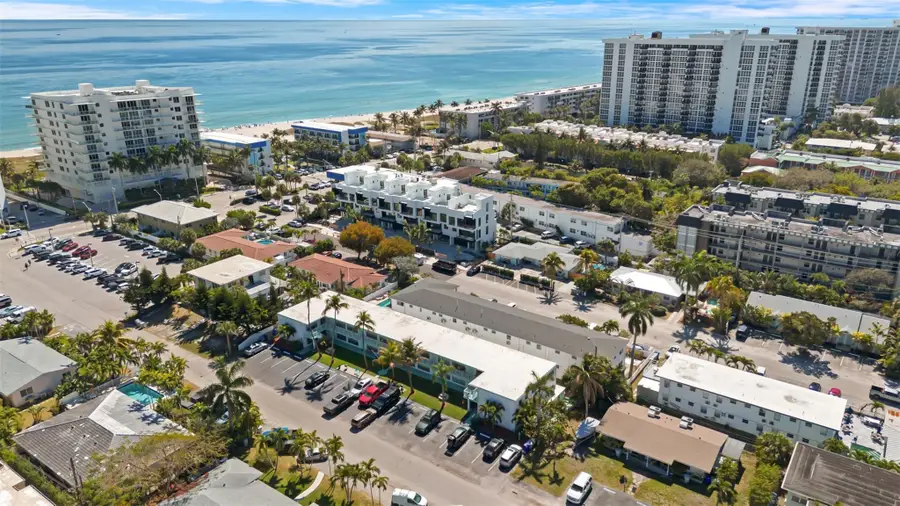 3212 NE 7th Place #12, Pompano Beach, FL 33062 - #2