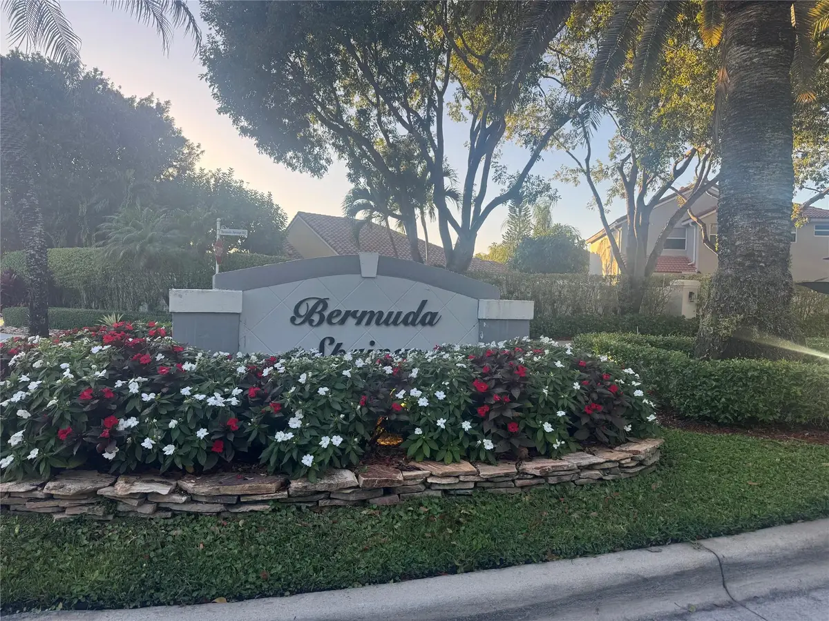 593 Bedford Avenue, Weston, FL 33326 - #1