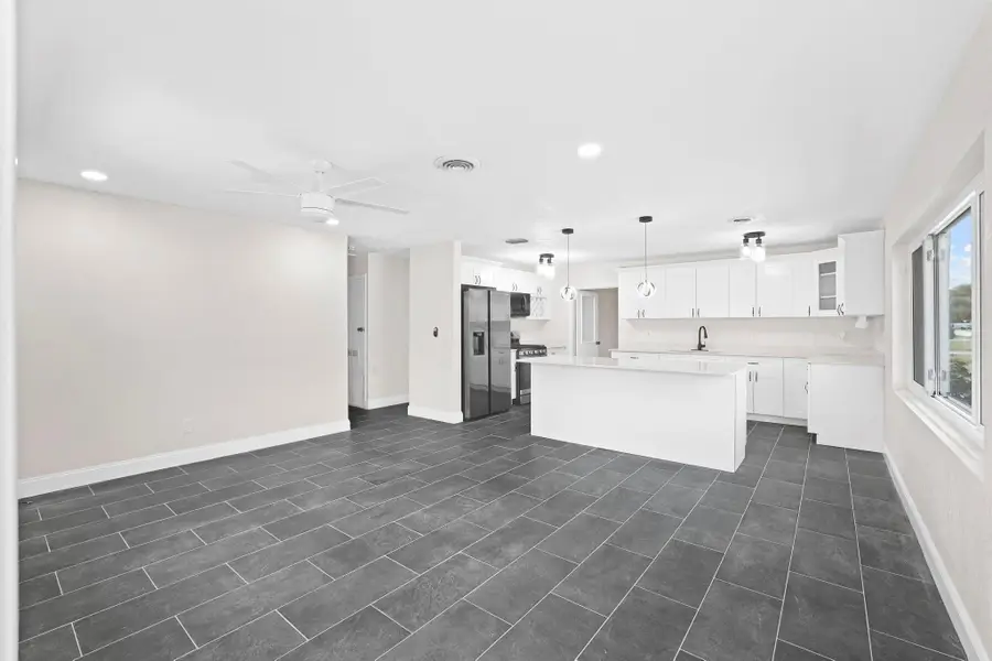 1013 Hispana Avenue, Fort Pierce, FL 34982 - #2