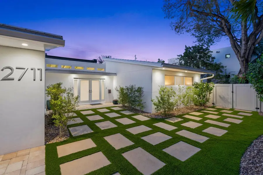 2711 NE 20th Street, Fort Lauderdale, FL 33305 - #3