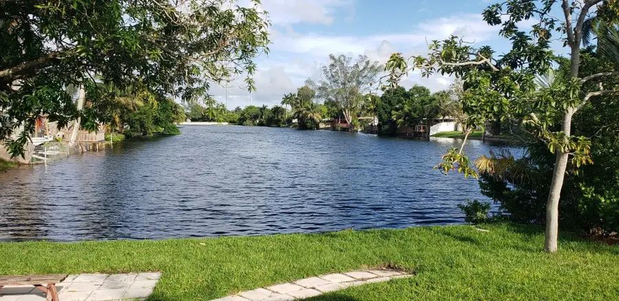 Address Withheld By Seller, Fort Lauderdale, FL 33314 - #2