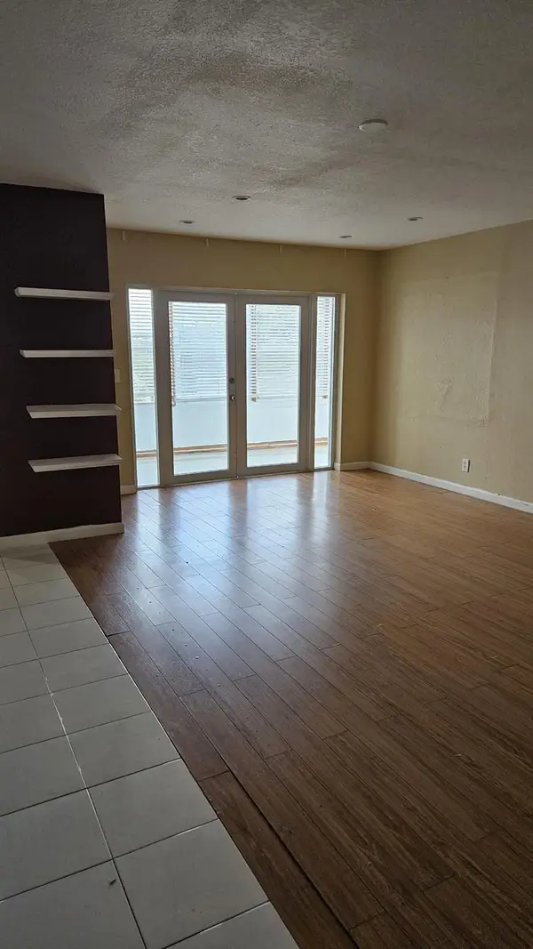 4042 NW 19th Street #F411, Fort Lauderdale, FL 33313