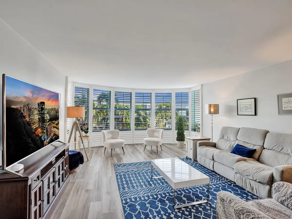 3051 NE 48th Street #205, Fort Lauderdale, FL 33308 - #1