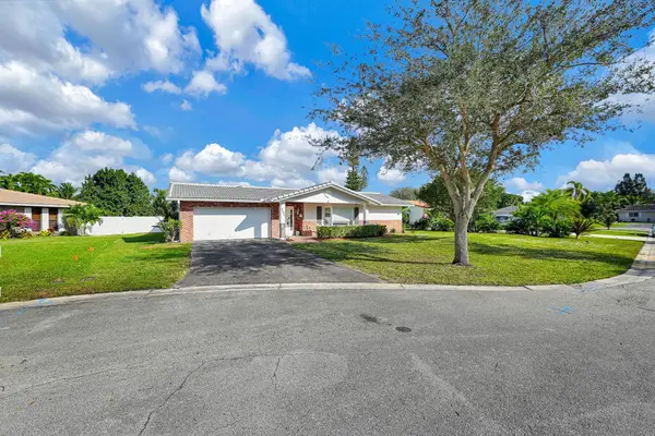 9921 NW 38th Street, Coral Springs, FL 33065