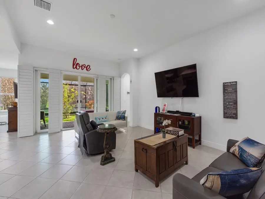 8330 Summer Lake Drive, Vero Beach, FL 32967 - #3