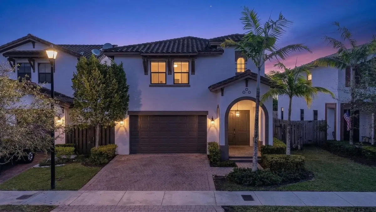 8751 NW 102nd Place, Doral, FL 33178 - #1