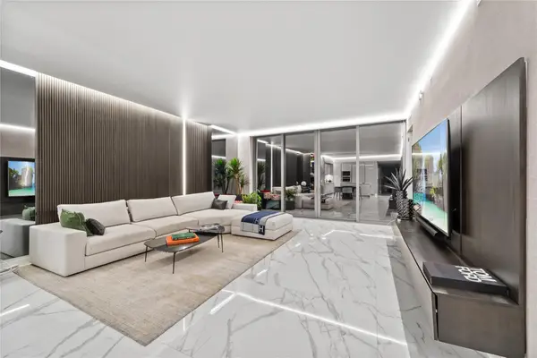 18975 Collins Avenue #3303, Sunny Isles Beach, FL 33160