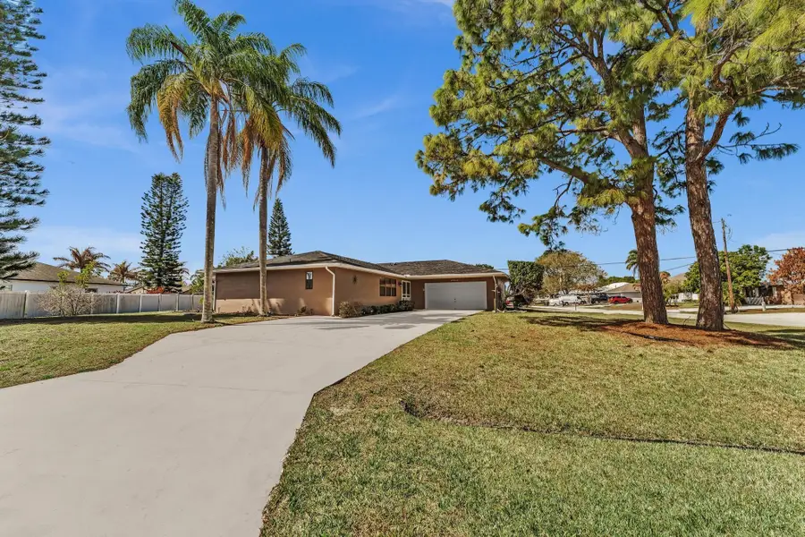 2002 SE Aneci Street, Port Saint Lucie, FL 34984 - #2