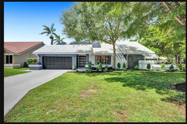 4772 NW 60th Lane, Coral Springs, FL 33067