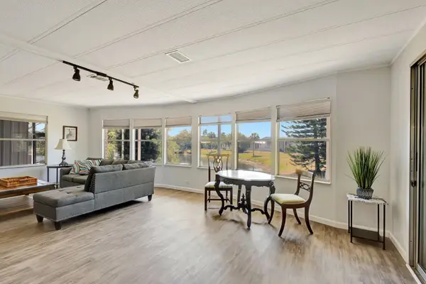 8775 20th Street, Vero Beach, FL 32966