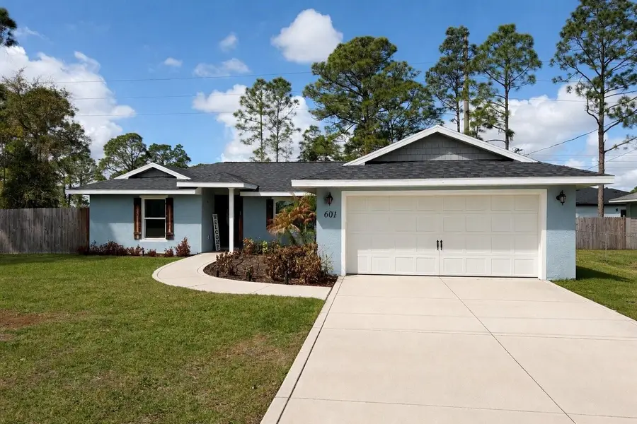 601 Renault Avenue, Sebring, FL 33872 - #2