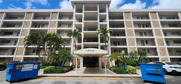 2801 N Palm Aire Drive #205, Pompano Beach, FL 33069