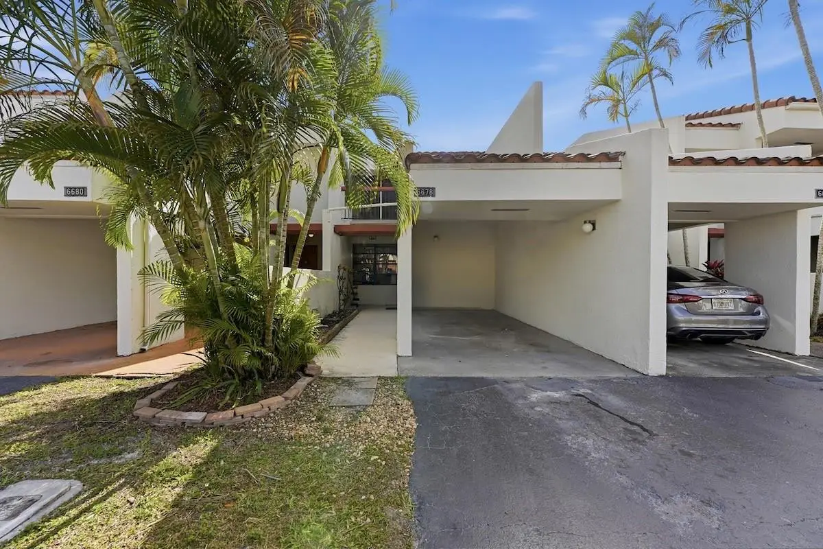 6678 Racquet Club Drive #209, Fort Lauderdale, FL 33319 - #1
