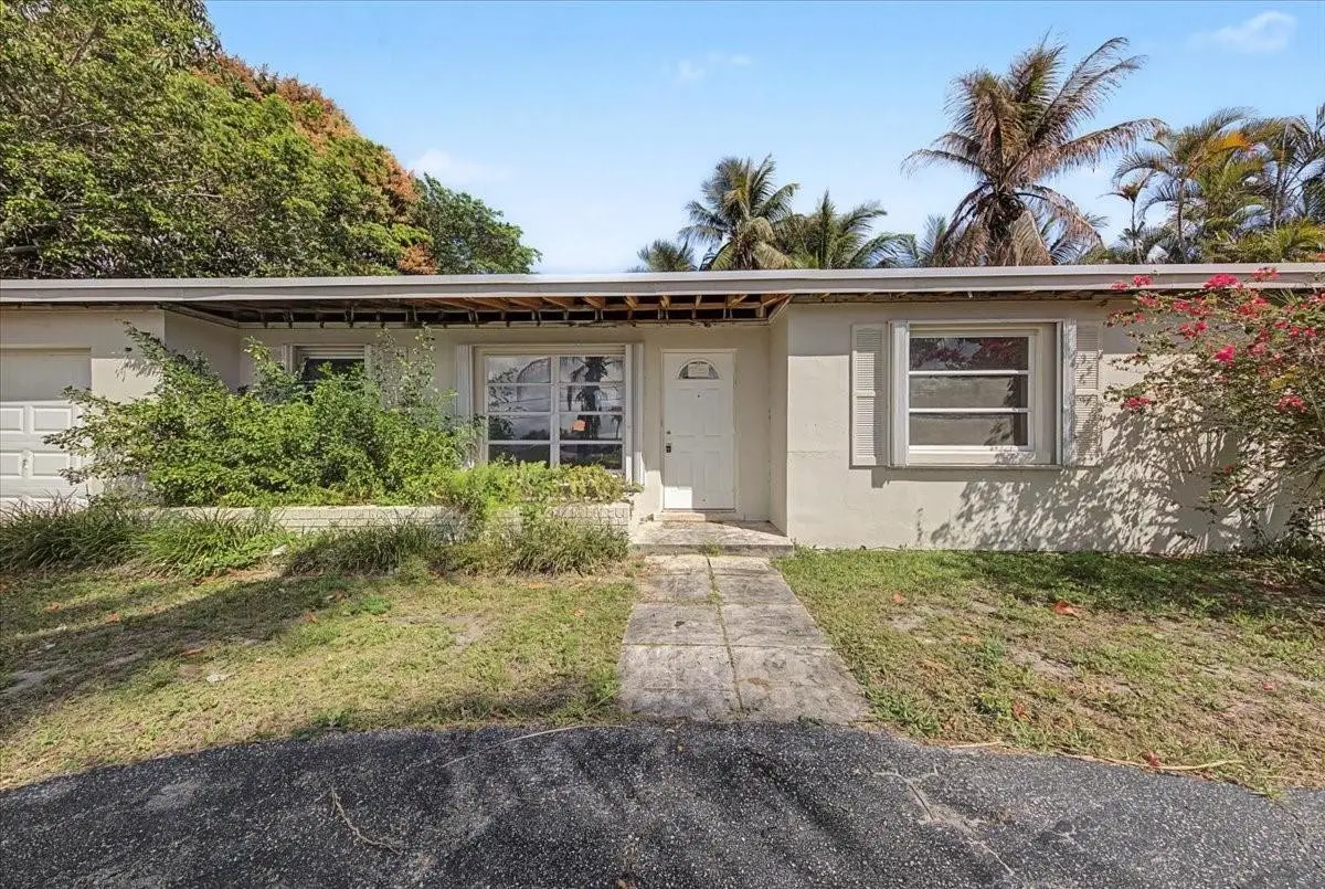 7730 W Lake Drive, Lake Clarke Shores, FL 33406 - #1