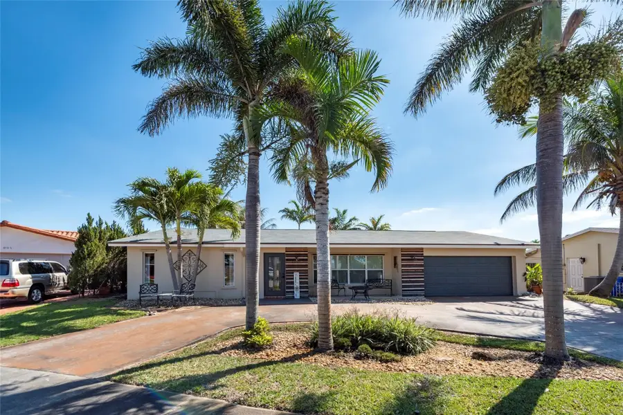 741 NW 97th Terrace, Pembroke Pines, FL 33024 - #2