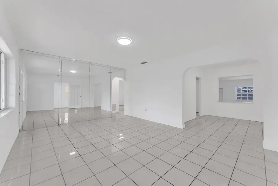 830 NW 30th Court, Miami, FL 33125 - #3