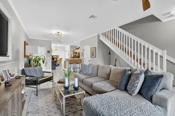 4134 Forest Drive #4134, Weston, FL 33332