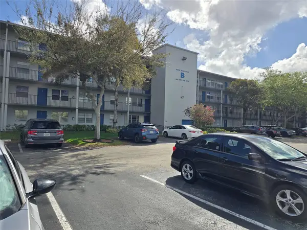 551 SW 135 Avenue #216B, Pembroke Pines, FL 33027