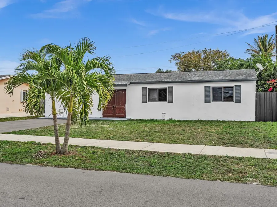 2340 SW 42nd Terrace, Fort Lauderdale, FL 33317 - #3