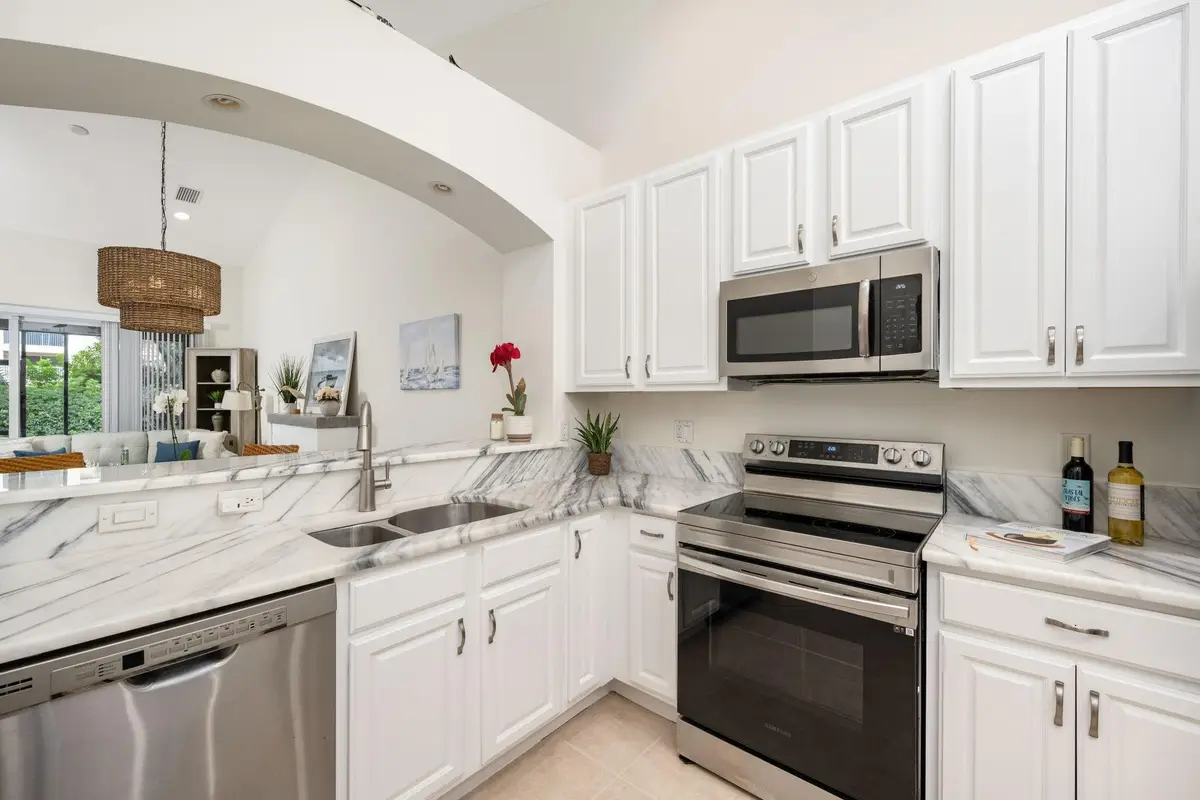 1639 Baseline Lane #1639, Vero Beach, FL 32967 - #1