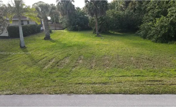 Address Withheld By Seller, Vero Beach, FL 32968