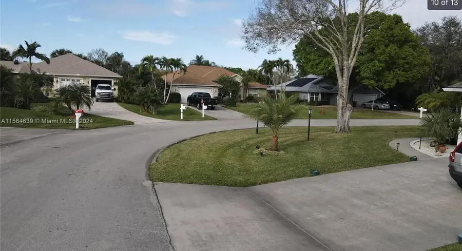 755 38th Court, Vero Beach, FL 32968 - #3