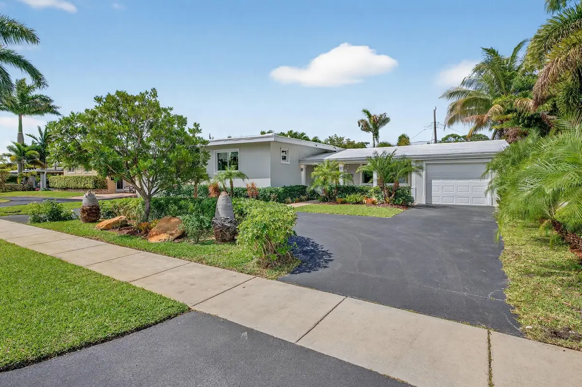 4781 NE 4th Avenue, Oakland Park, FL 33334 - #1