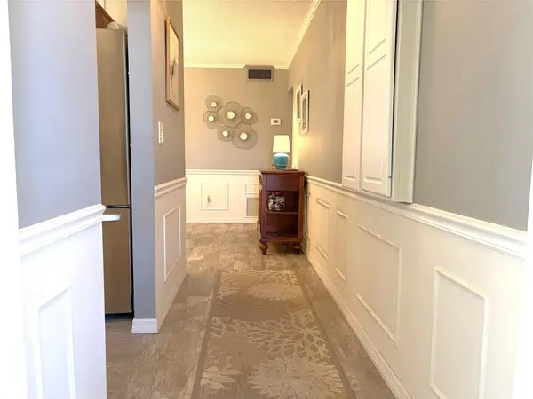 68 Royal Oak Court #107, Vero Beach, FL 32962