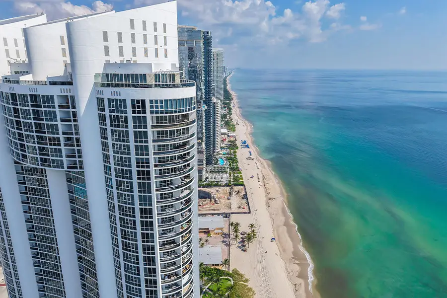 18201 Collins Avenue, Sunny Isles Beach, FL 33160 - #3