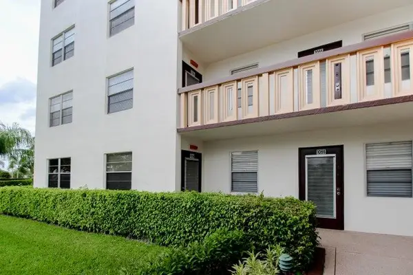 1056 Rexford C, Boca Raton, FL 33434