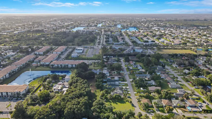 4838 Badger Avenue, West Palm Beach, FL 33417 - Image #2