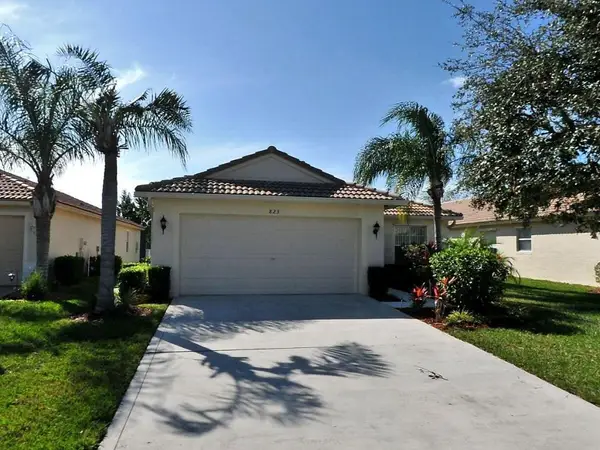823 NW Greenwich Court Nw, Port St Lucie, FL 34983