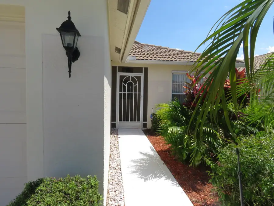 823 NW Greenwich Court Nw, Port Saint Lucie, FL 34983 - Image #3