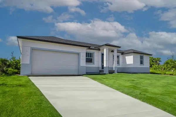 15245 Brainbridge Circle, Port Charlotte, FL 33981