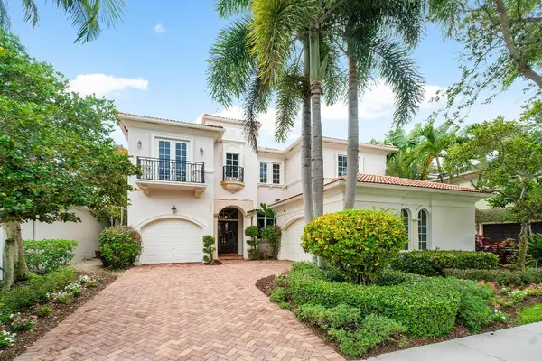 17952 Villa Club Way, Boca Raton, FL 33496