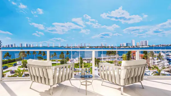 220 Lake Shore Drive #305, Lake Park, FL 33403