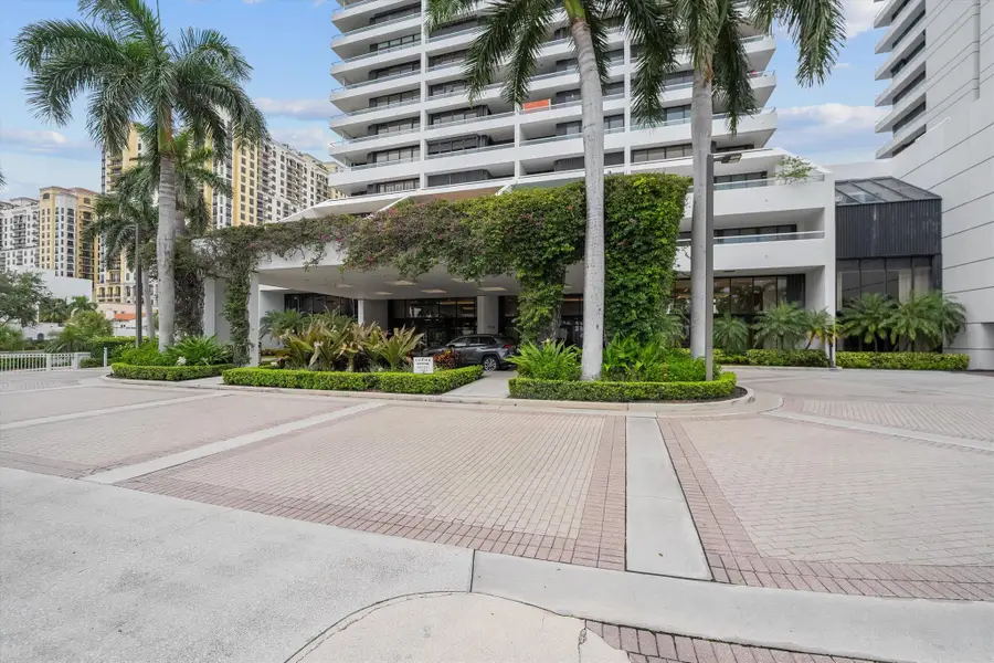 525 S Flagler Drive #19b, West Palm Beach, FL 33401 - Image #2