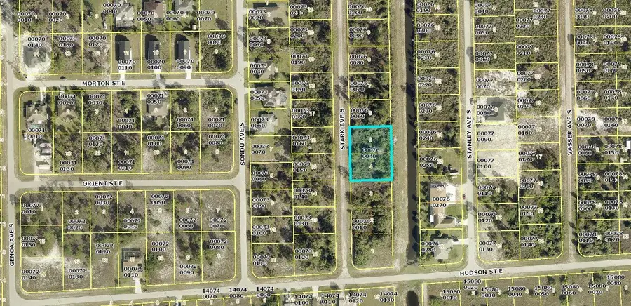 655 Stark Avenue S, Lehigh Acres, FL 33974 - Image #3