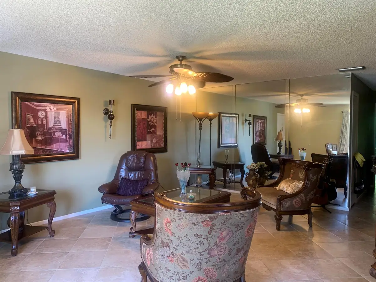29 Lake Vista Trail #201, Port Saint Lucie, FL 34952 - Image #1
