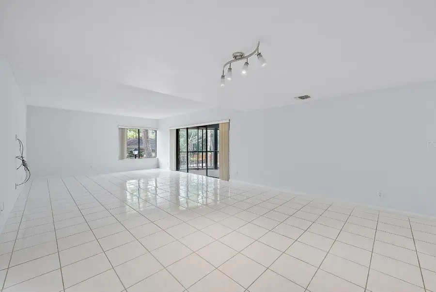 1660 Twelve Oaks Way #205, North Palm Beach, FL 33408 - Image #3