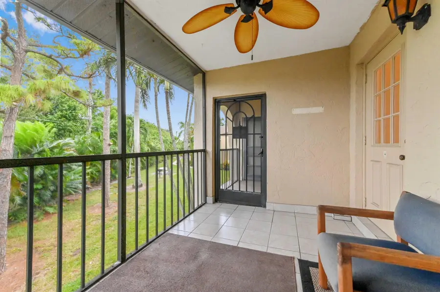 435 Pine Glen Lane #B-2, Greenacres, FL 33463 - Image #2