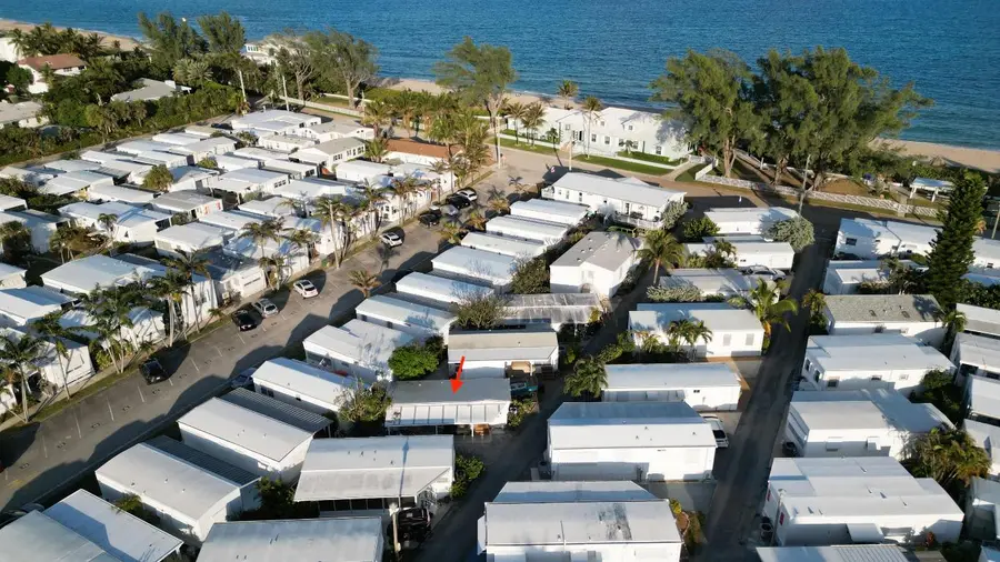 7 Cedar Drive E #E, Briny Breezes, FL 33435 - Image #3