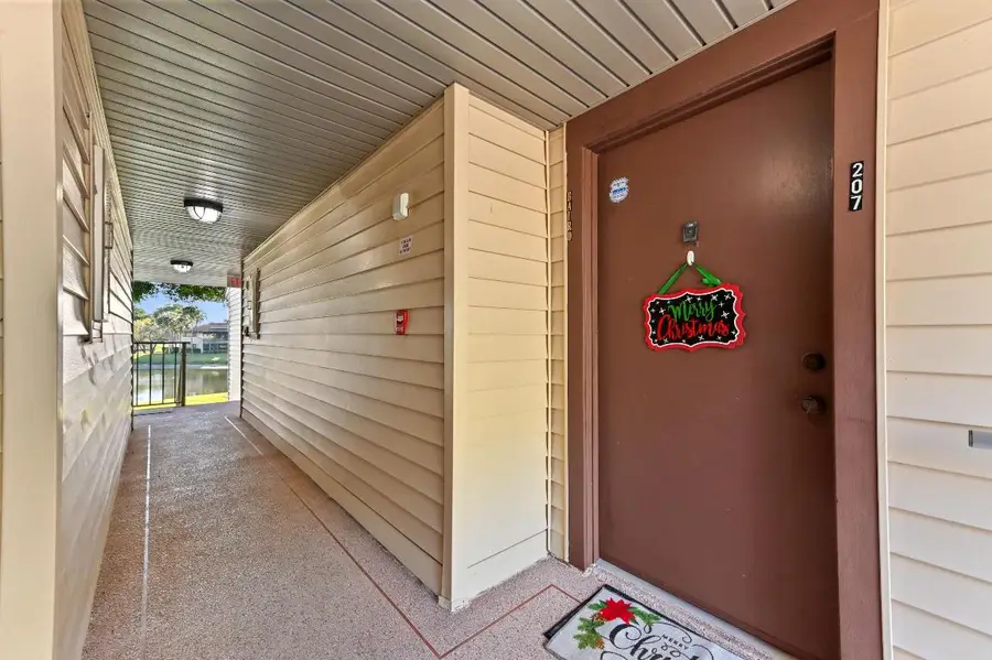 15500 Lakes Of Delray Boulevard #207, Delray Beach, FL 33484 - Image #2