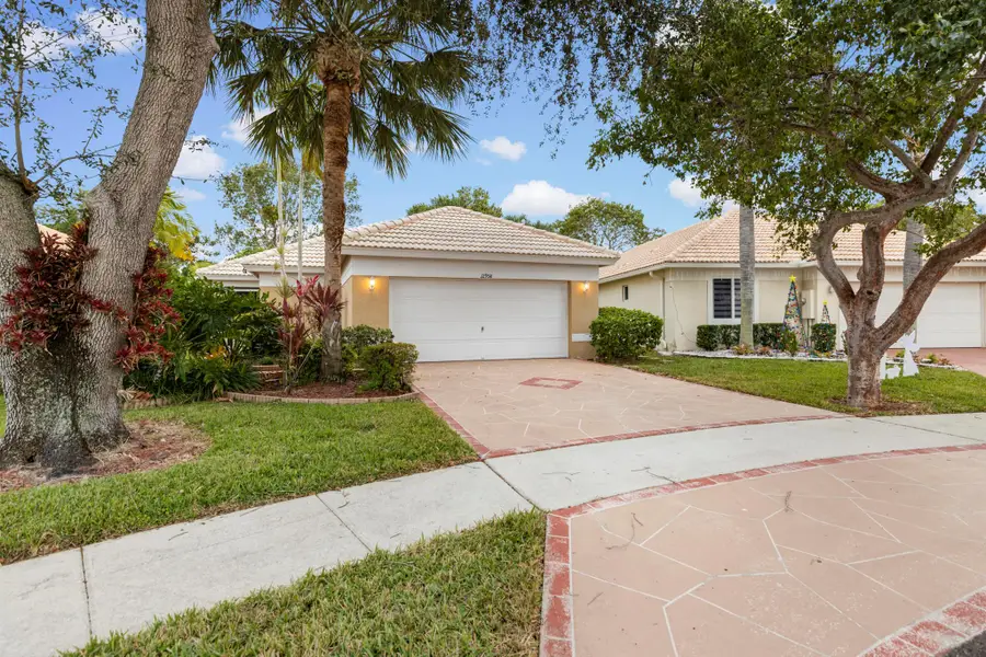 12958 Hampton Lakes Circle, Boynton Beach, FL 33436 - Image #2