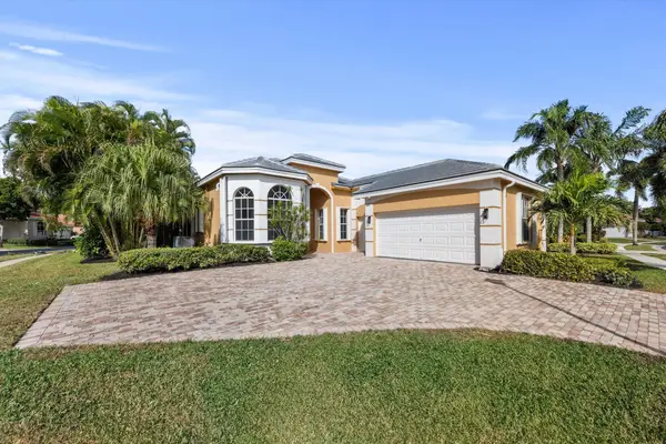 4237 Imperial Isle Drive, Lake Worth, FL 33449