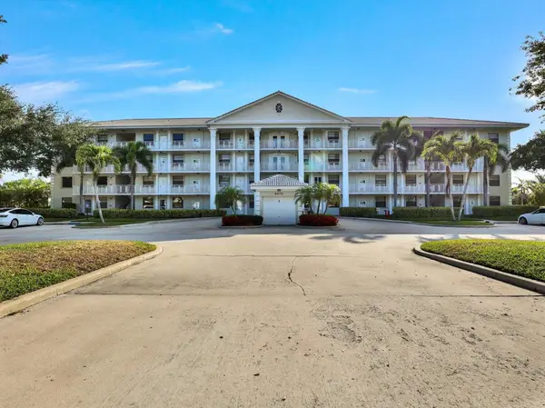 6073 Balboa Circle Circle #403, Boca Raton, FL 33433