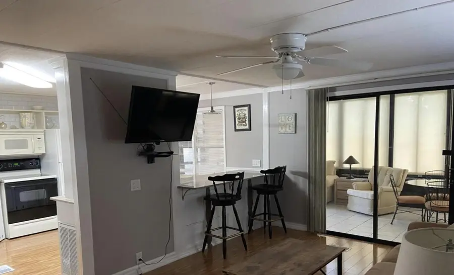 19124 Meadowbrook Court, Fort Myers, FL 33903 - Image #2