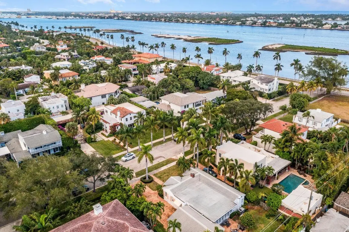 212 Dyer Road, West Palm Beach, FL 33405 - #1