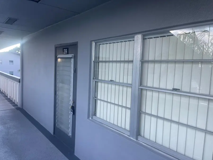 39 Suffolk A, Boca Raton, FL 33434 - Image #2